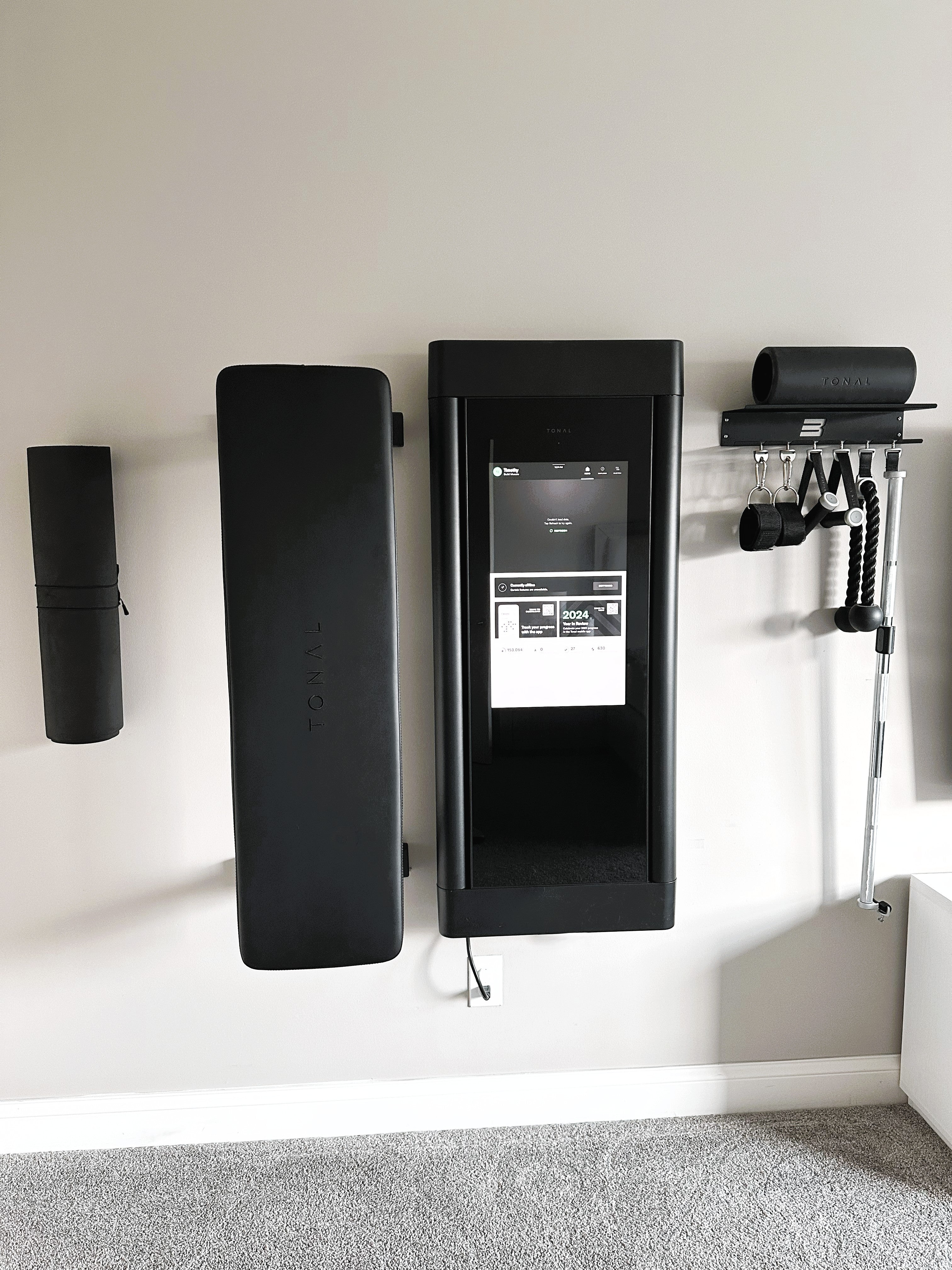 Tonal™ Bench wall mount